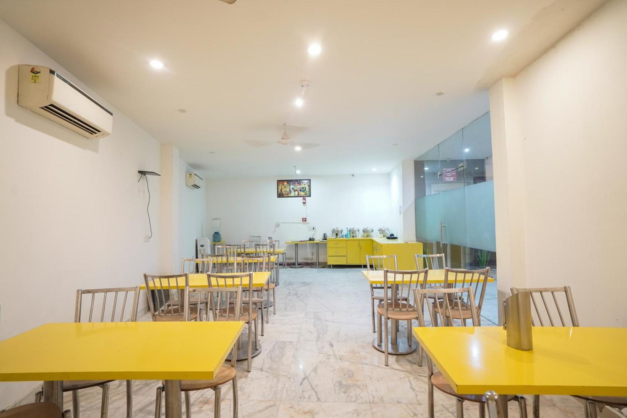Hotel Kelvish Free Airport Pickup 新德里 外观 照片