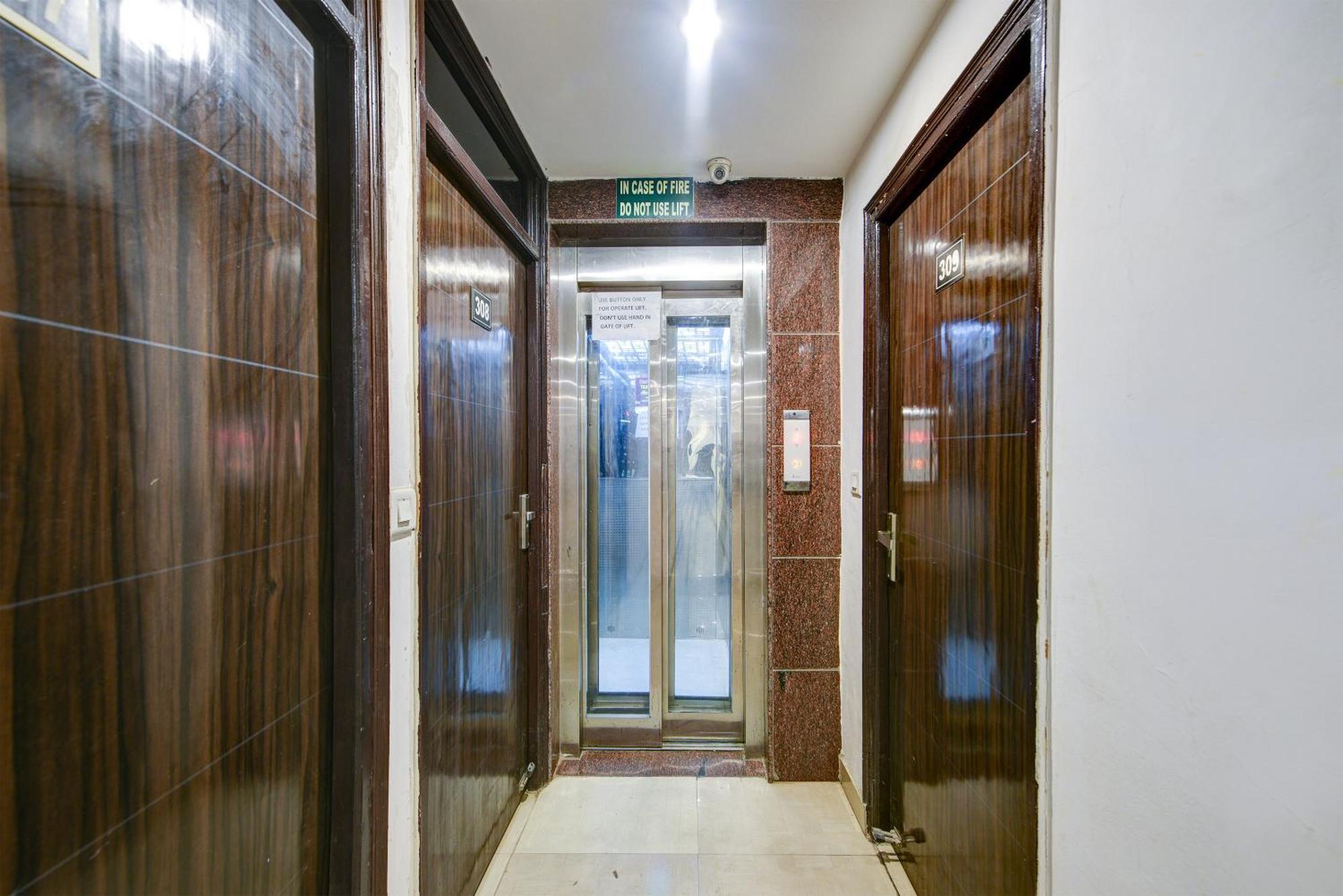 Hotel Kelvish Free Airport Pickup 新德里 外观 照片