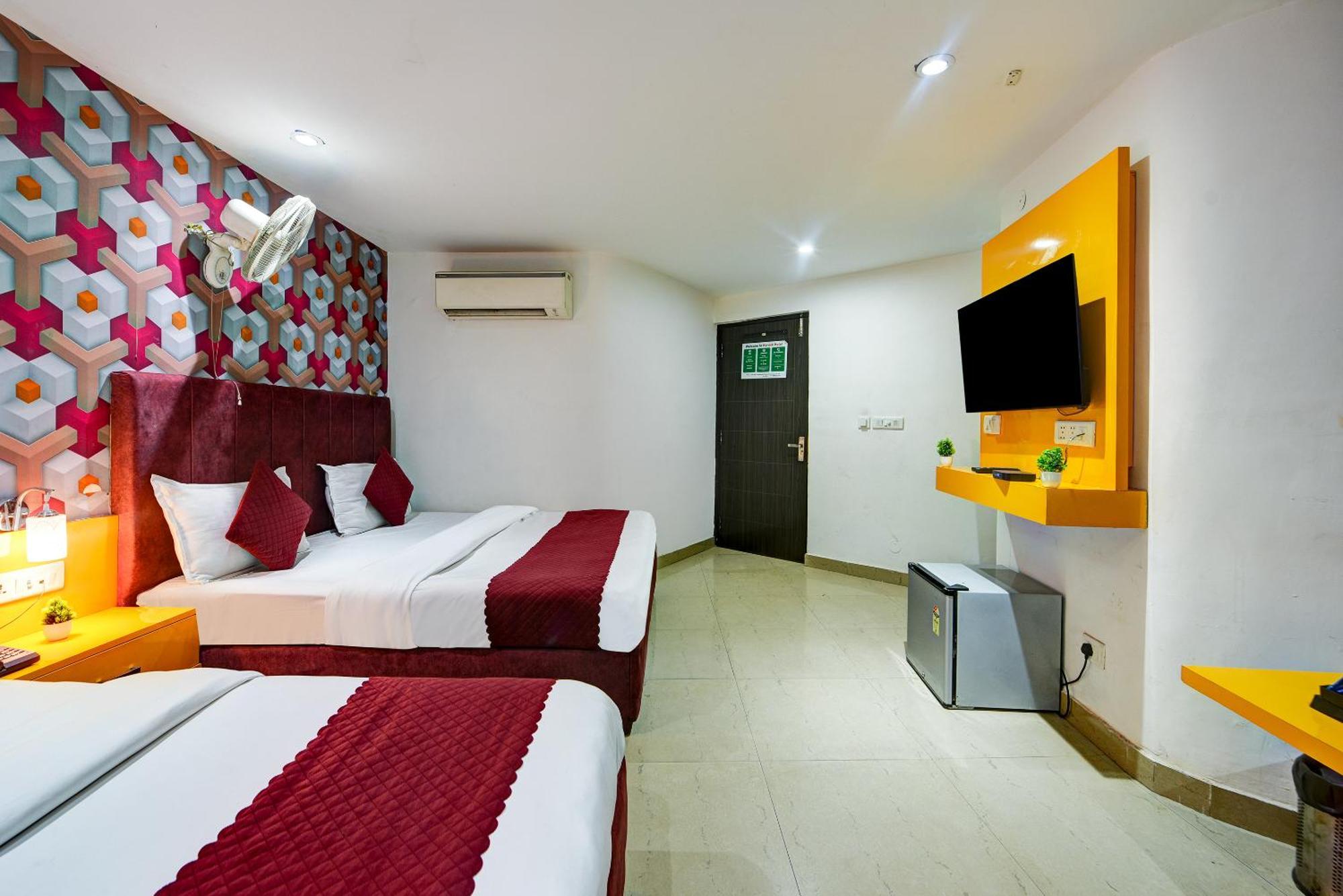 Hotel Kelvish Free Airport Pickup 新德里 外观 照片